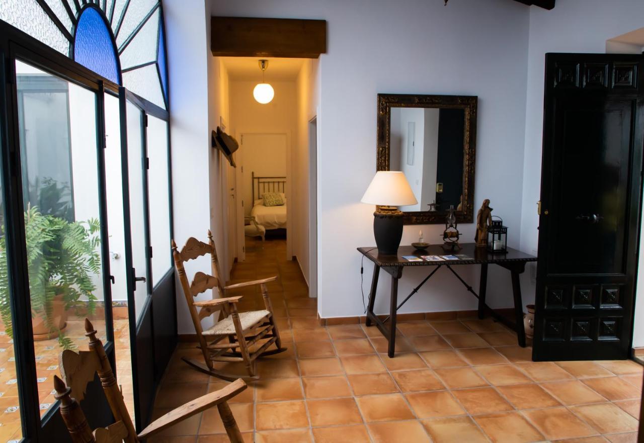 El Molino Del Huertezuelo Villa La Palma Del Condado Exterior photo